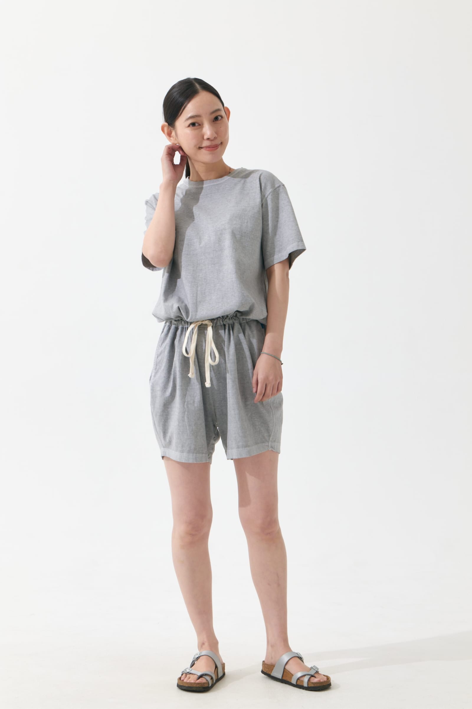 LOOK 08