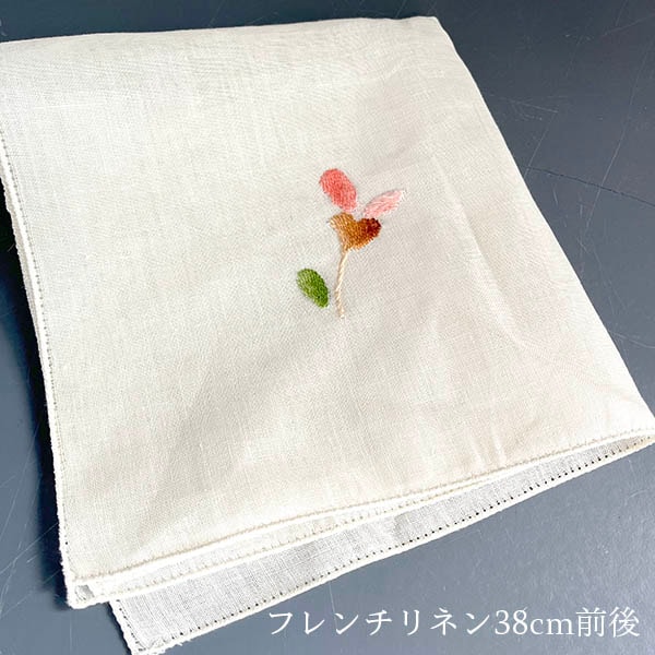 ge21 38cm前後　フランスアンティークリネン手刺繍ハンカチーフ　フレンチリネン雑貨　麻ハンカチーフ　ギフトラッピング可！  花柄刺繍入りフランス製ハンカチ　ハンドメイドマスク生地 リネンのある暮らし