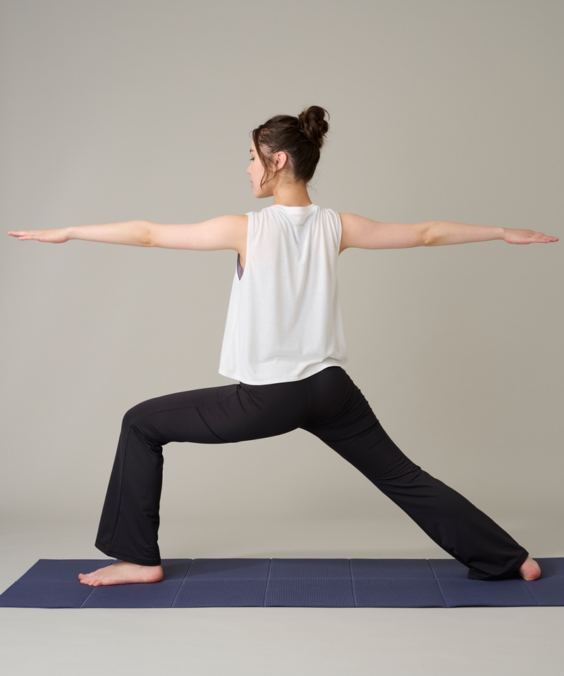 スリーブレストップ