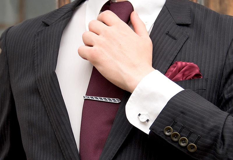 最大51％オフ！ 丸型 カフスボタン 黒 タイピン ビジネスシャツ ピン ボタン シンプル 紳士