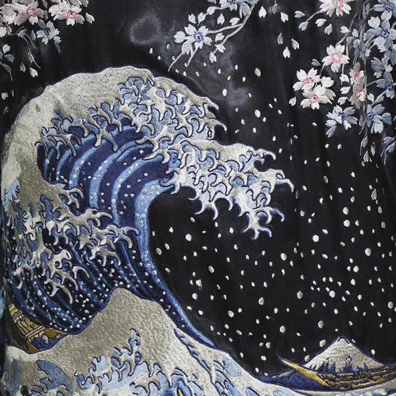 花旅楽団/ハナタビガクダン 波に桜 刺繍 和柄スカジャン （SSJ-025）