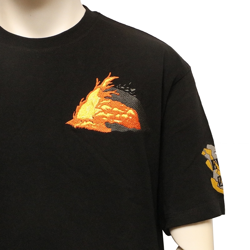 錦 nishiki × EVANGELION 初号機VS赤龍 柄 和柄 半袖 Tシャツ ( 554369 )