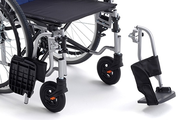 送料無料】BAL-R3 自走型車椅子 背折れ式 介助ブレーキ付 肘跳ね上げ 