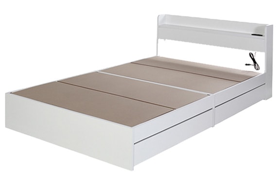 ベッドフレームの切り抜き画像