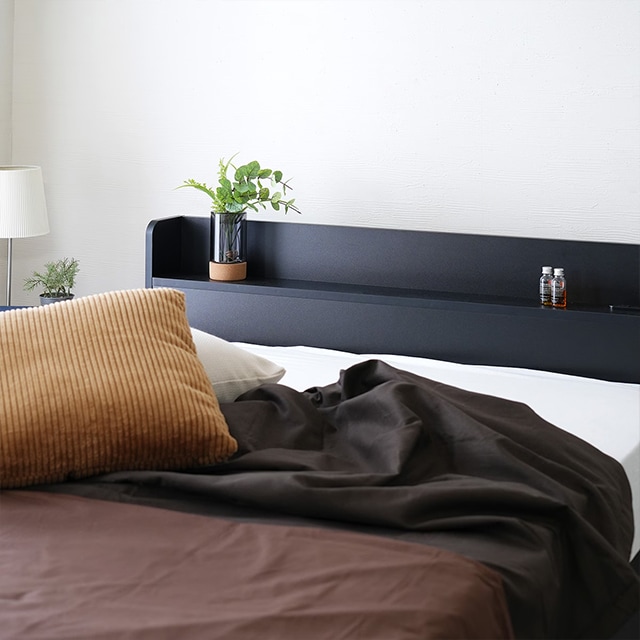 ヘッドボードは完成品