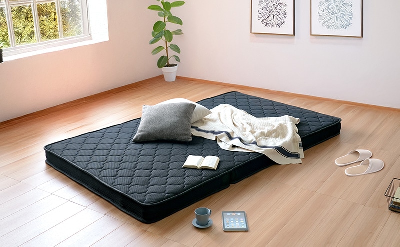 セミダブル】厚み10cm 三つ折りポケットコイルマットレス｜ベッド