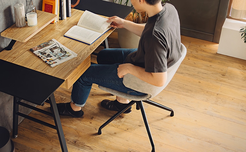 ダイニングシーンでのLinea Roundチェアの使い心地