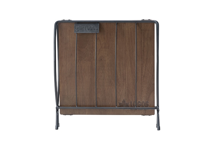 自然と調和する木製天板