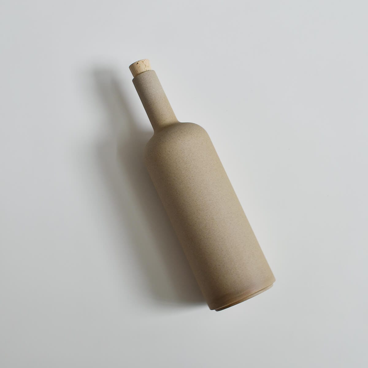 hasami porcelain bottle