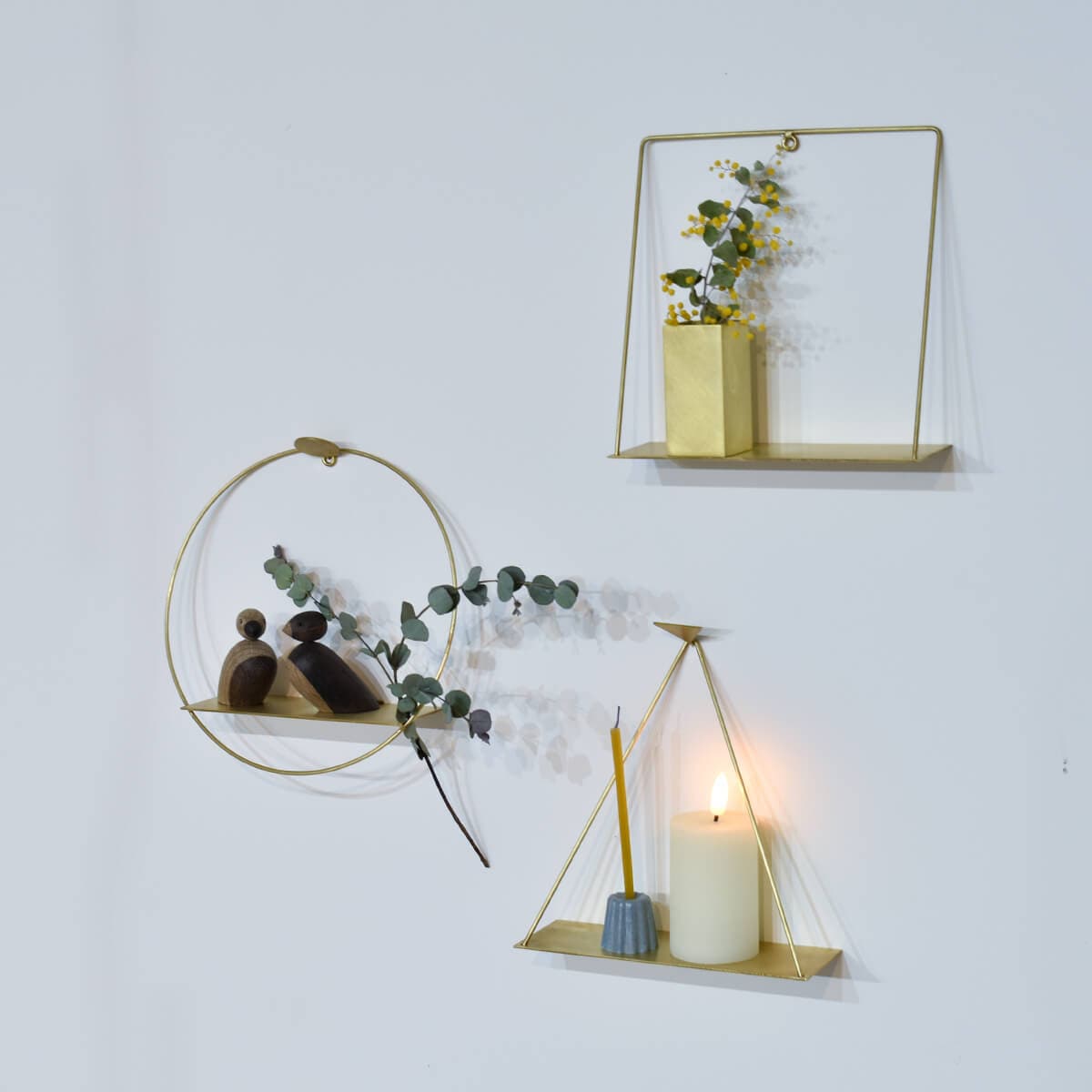 PIKE WALL BRASS SHELF