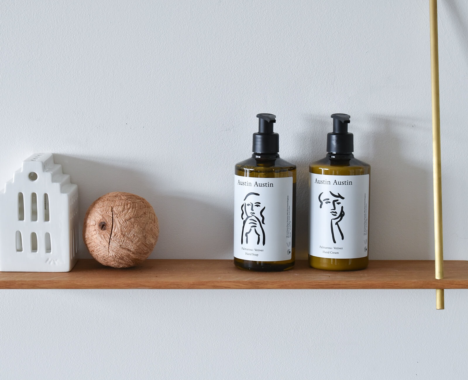 AUSTIN AUSTIN （オースティン オースティン）｜CATAWARA（カタワラ）