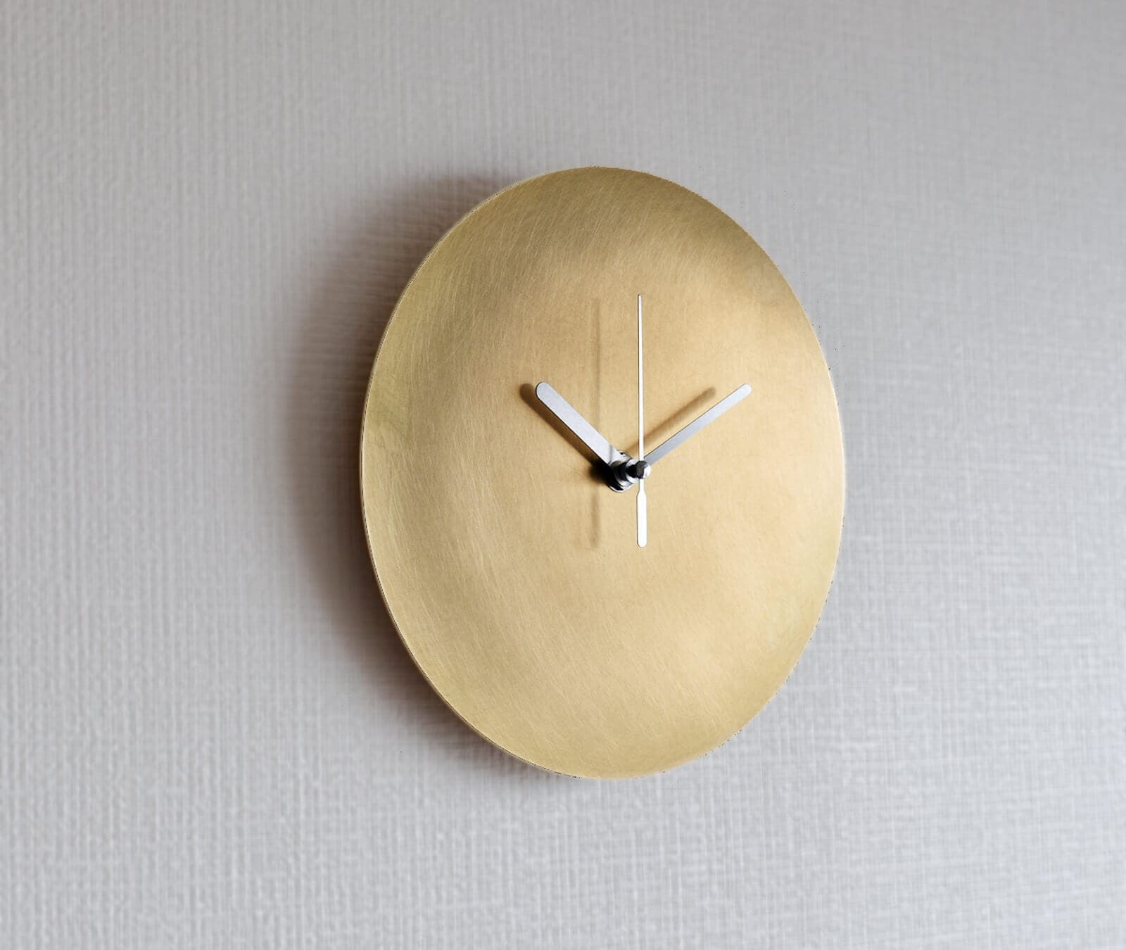 MINIMAL WALL CLOCK / 組地翔太 （KUMJI DESIGN）｜CATAWARA（カタワラ）