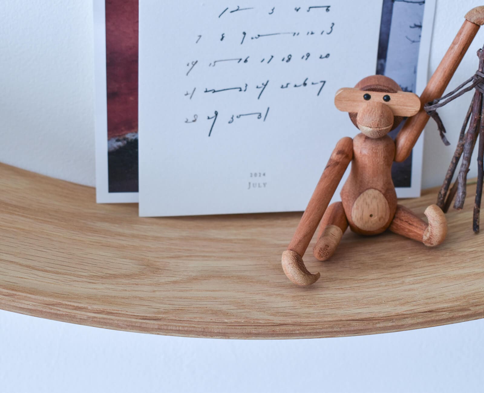 curved wood shelf