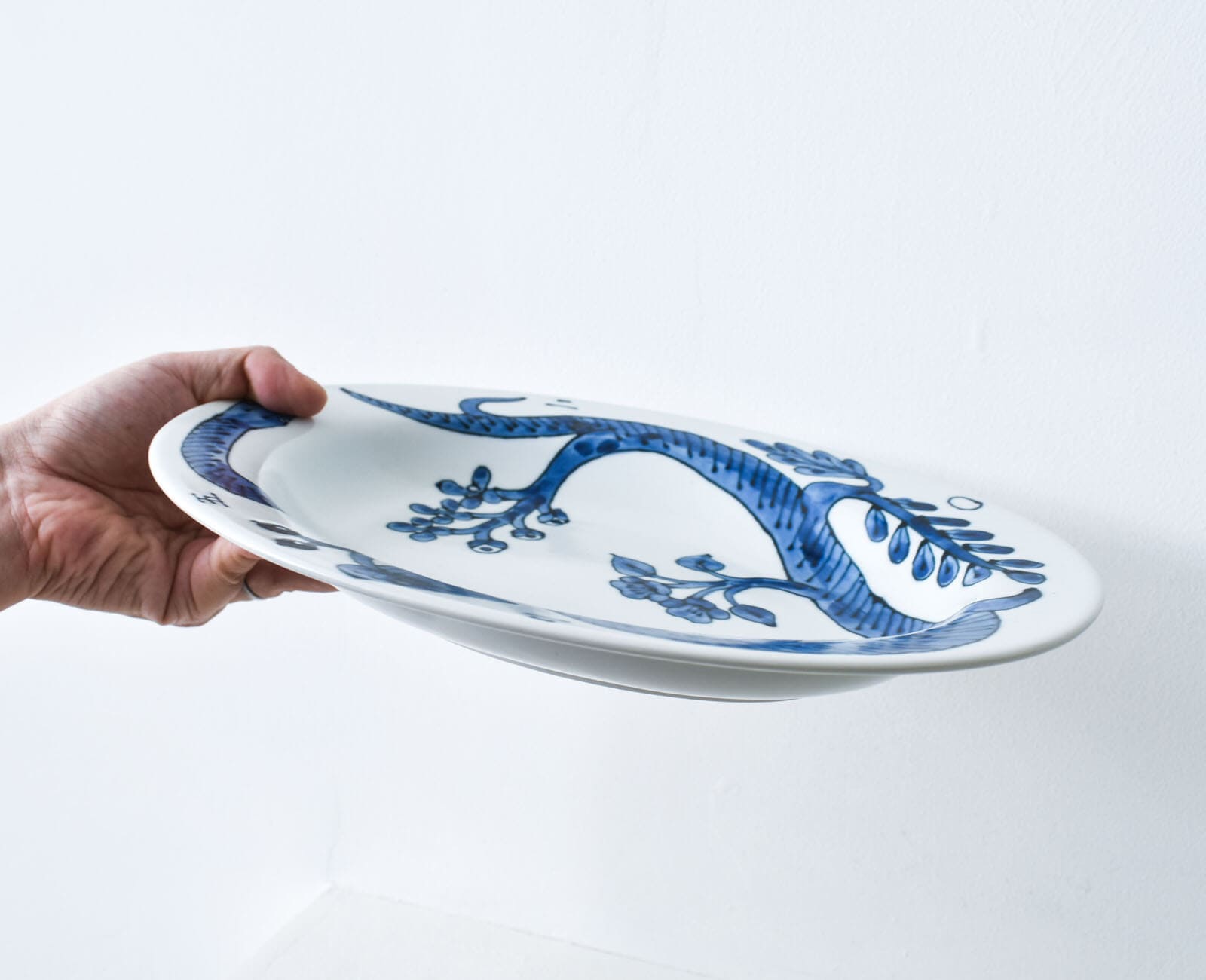 2025 YEAR PLATE / 石原 亮太 ｜CATAWARA（カタワラ）