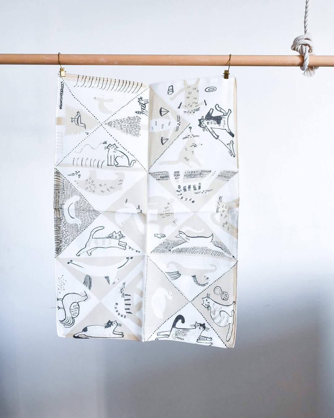 大判蚊帳生地ふきん（トラネコボンボン）｜ CATAWARA（カタワラ）