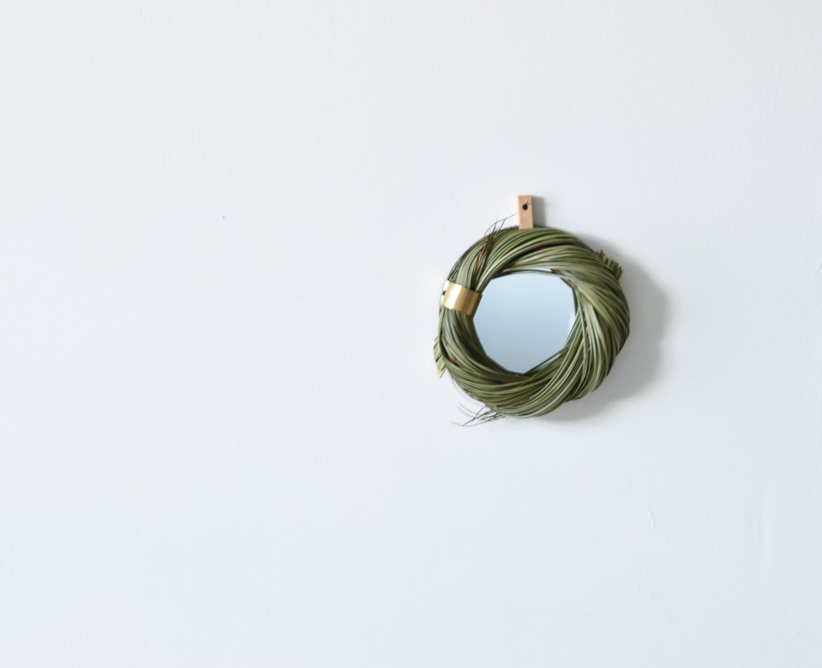 nagu mirror