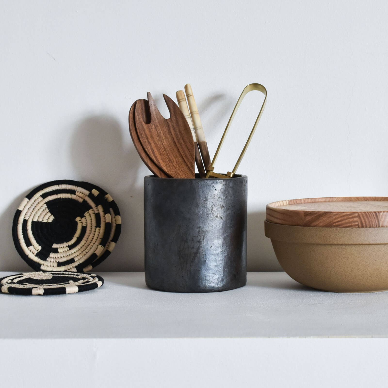 BLACK POTTERY TOOL STAND