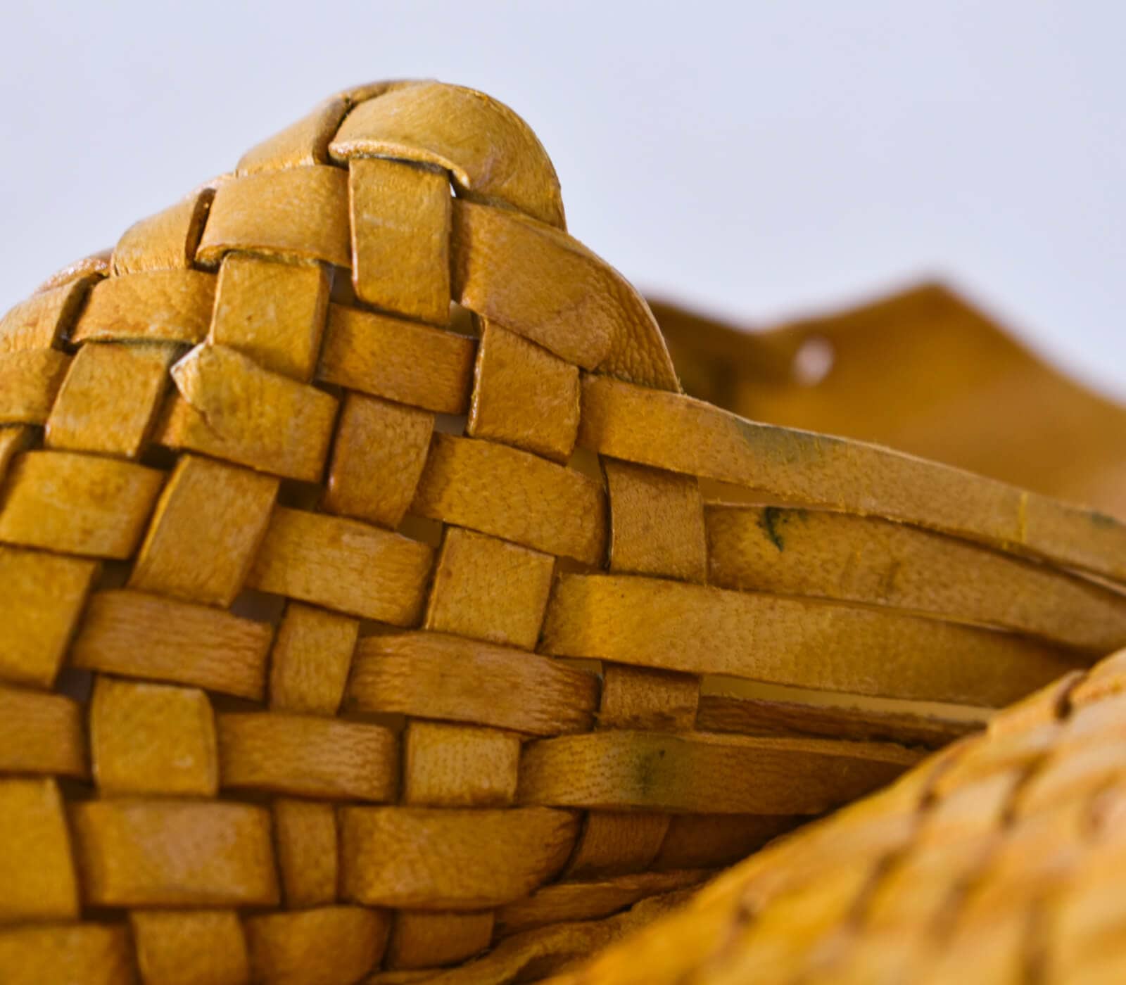 WOVEN CHAPPAL