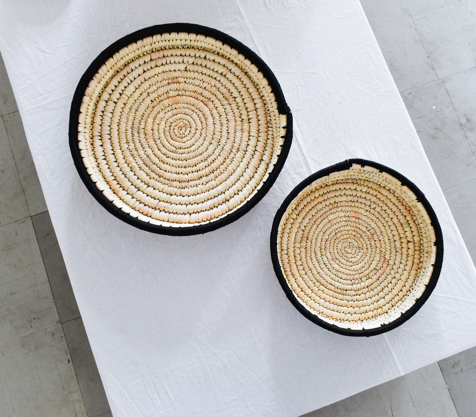 SABAI TRAY