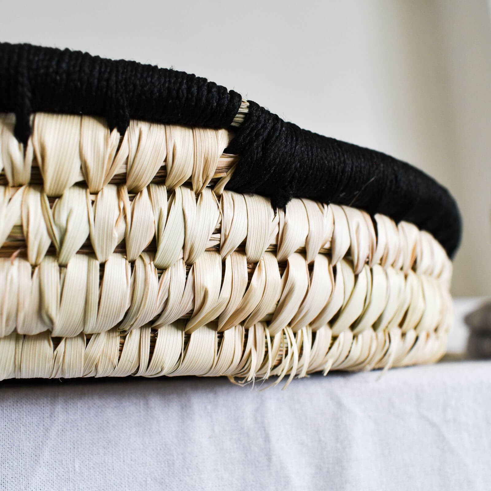SABAI TRAY
