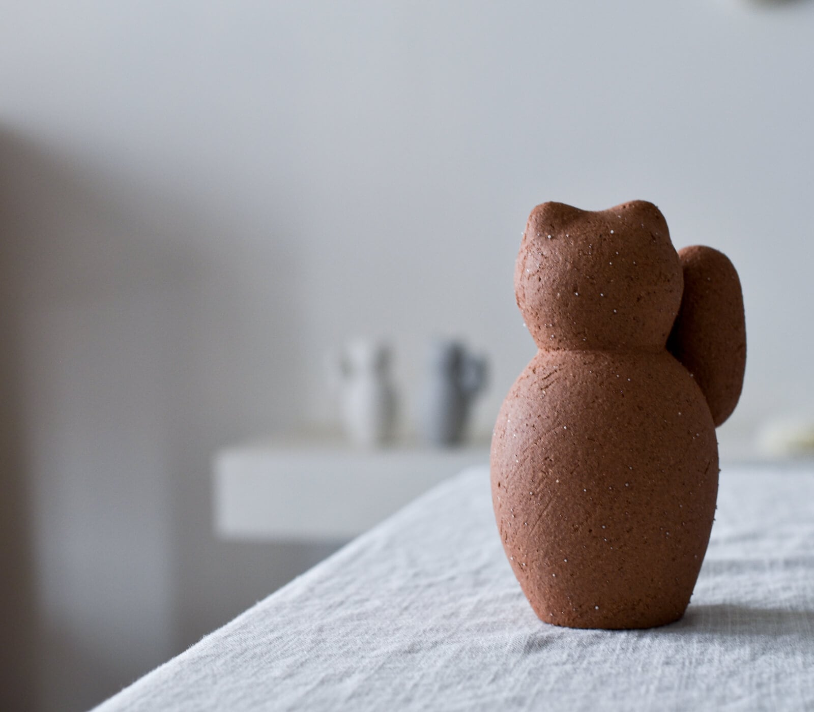 MANEKINEKO / 菊池俊治｜CATAWARA（カタワラ）