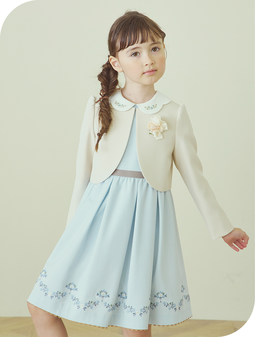 スカラップ刺繍アンサンブル ベージュ