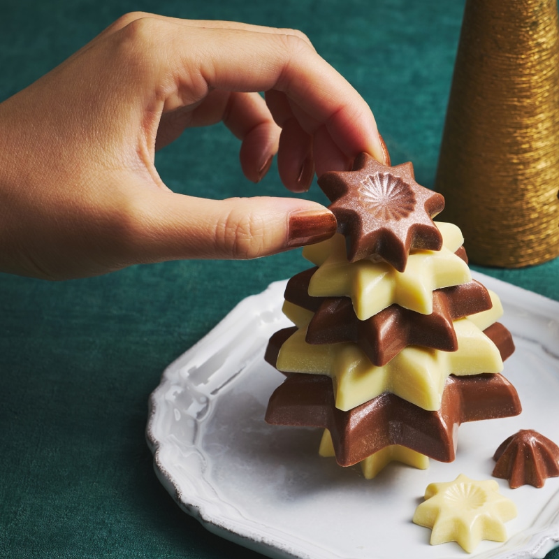 つんで楽しむツリーチョコレート