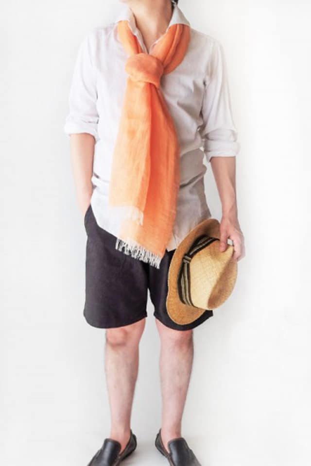 短パンに似合う メンズストールの巻き方 Cepのブログ