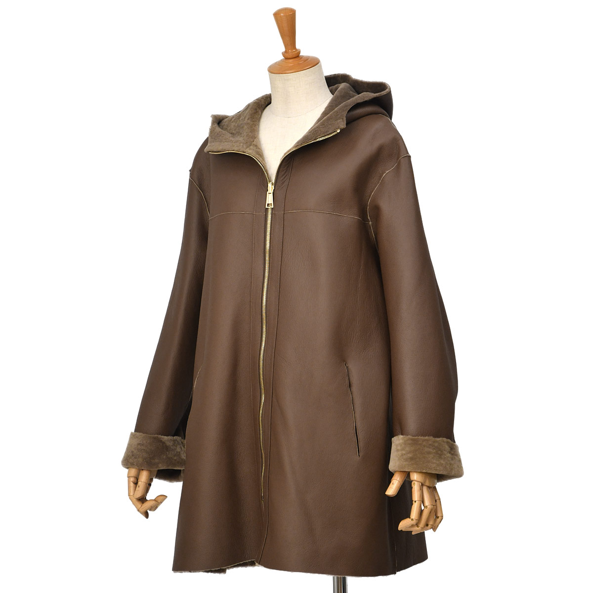 EMMETI【エンメティ】フーデッドムートン NORMA SP MOUTON MARRON