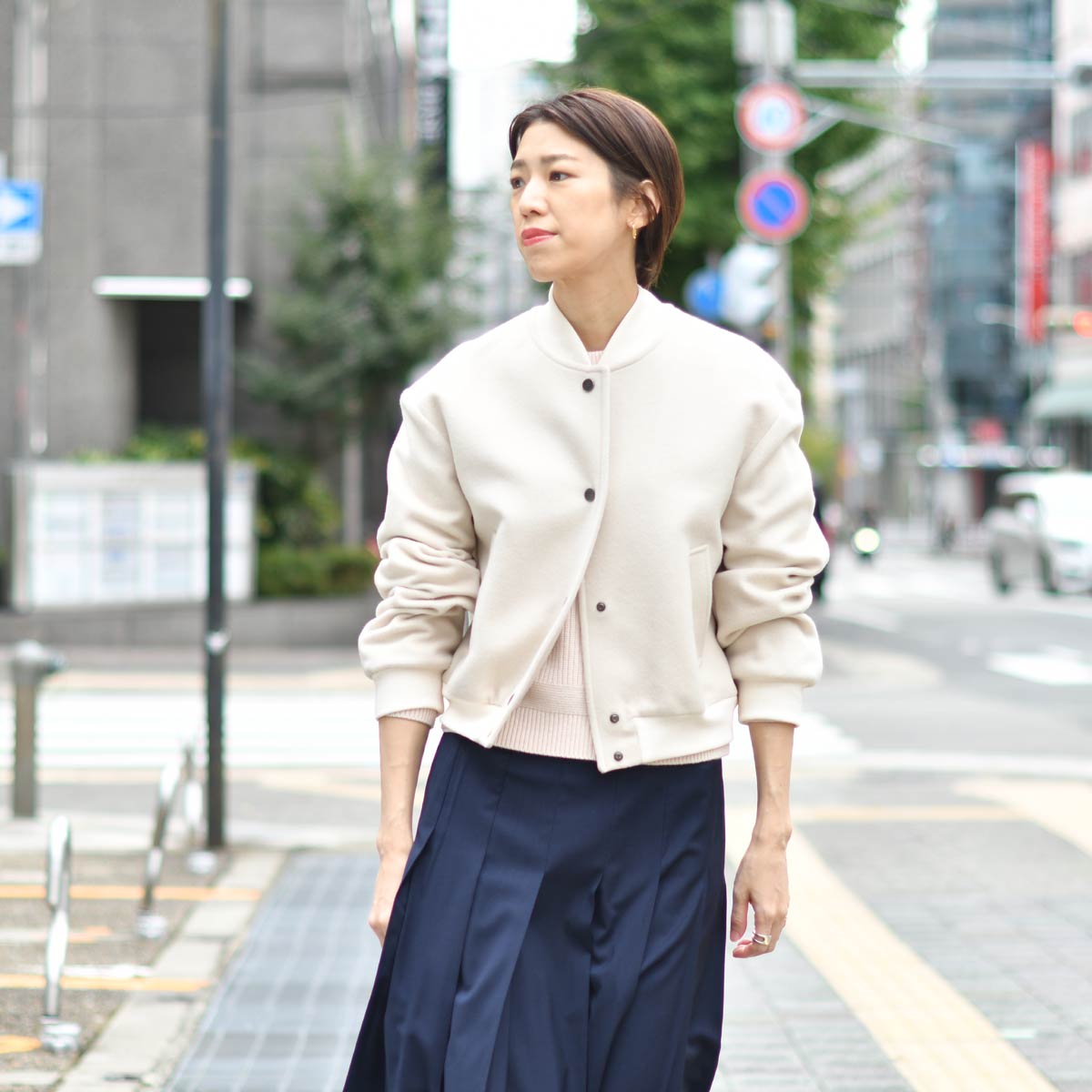 JOHN SMEDLEY【ジョンスメドレー】 プリーツスカート L03530FS126 NAVY