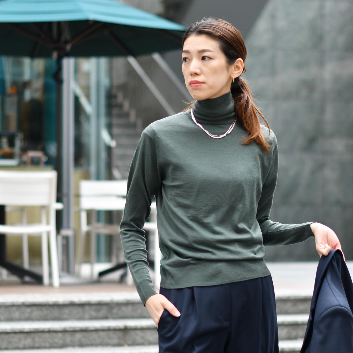 限定セール！ JOHN SMEDLEY ジョンスメドレー淡いグレータートルネック ...