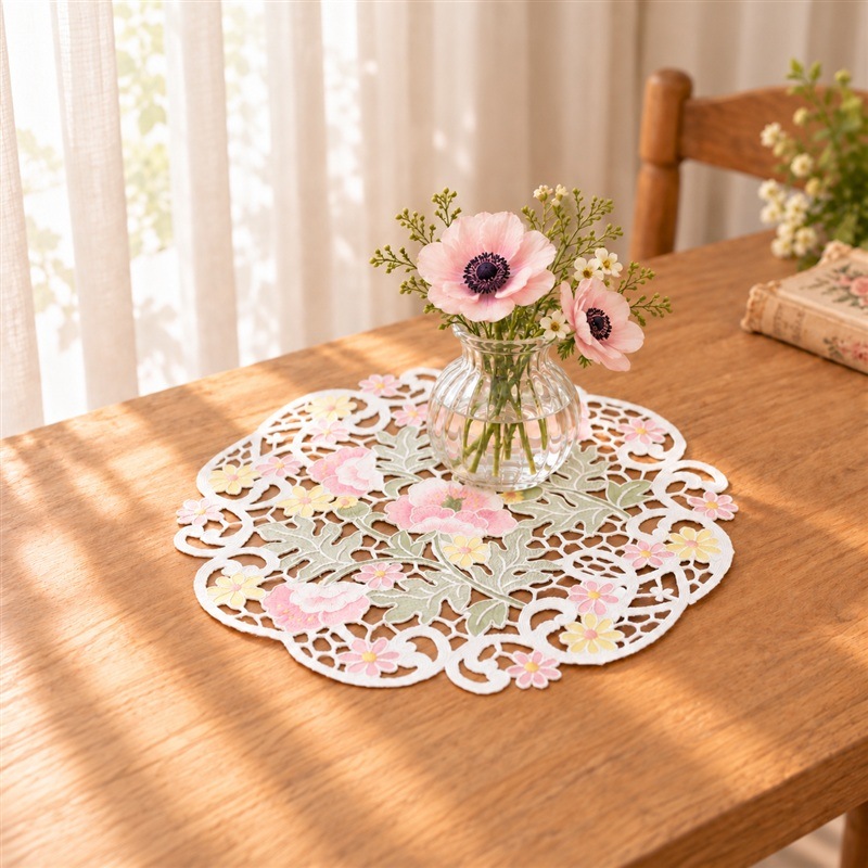 anemone mistral 総柄刺繍 ドイリー 約30cm｜インテリアレース
