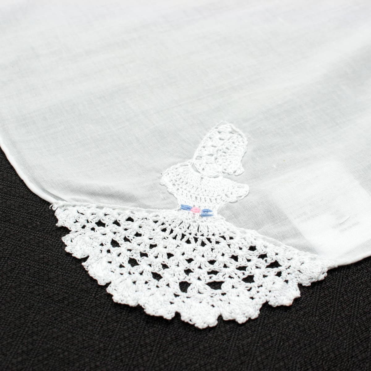 アミブルージュ,スワトウ手刺繍,レース,ハンカチ