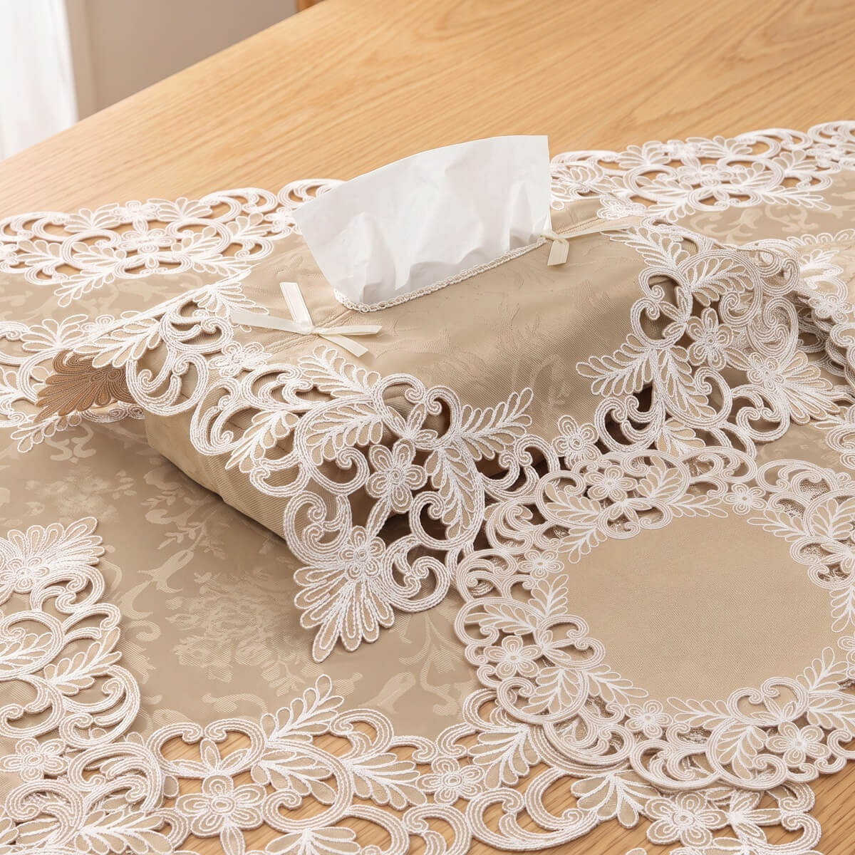 ティッシュボックスカバー コード刺繍 約12×26×11cm [Victorian Damask