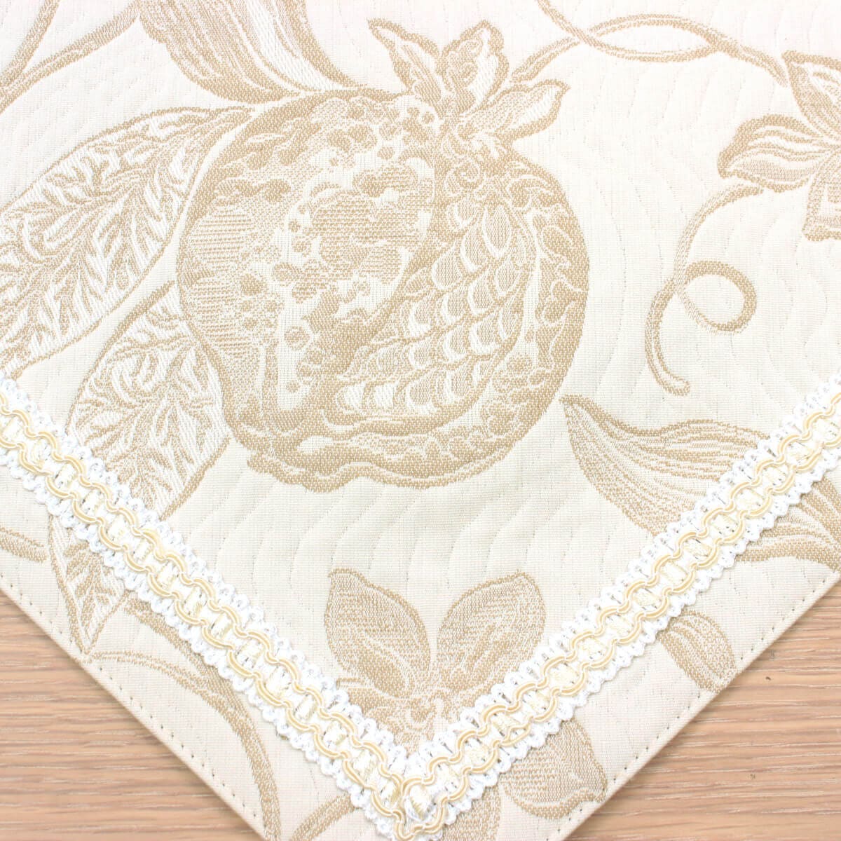 Italy ジャカード織 テーブルセンター 約33×75cm｜インテリアレース