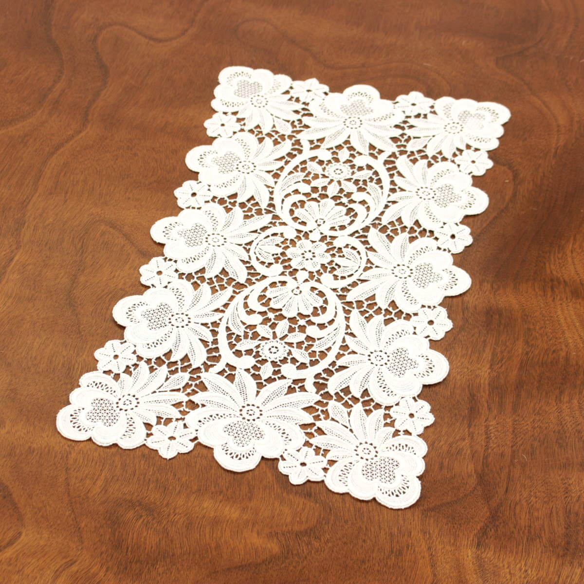 アミブルージュ,amibrugge,通販,インテリア,レース,ファブリック,テーブルウェア,ドイリー,花瓶敷