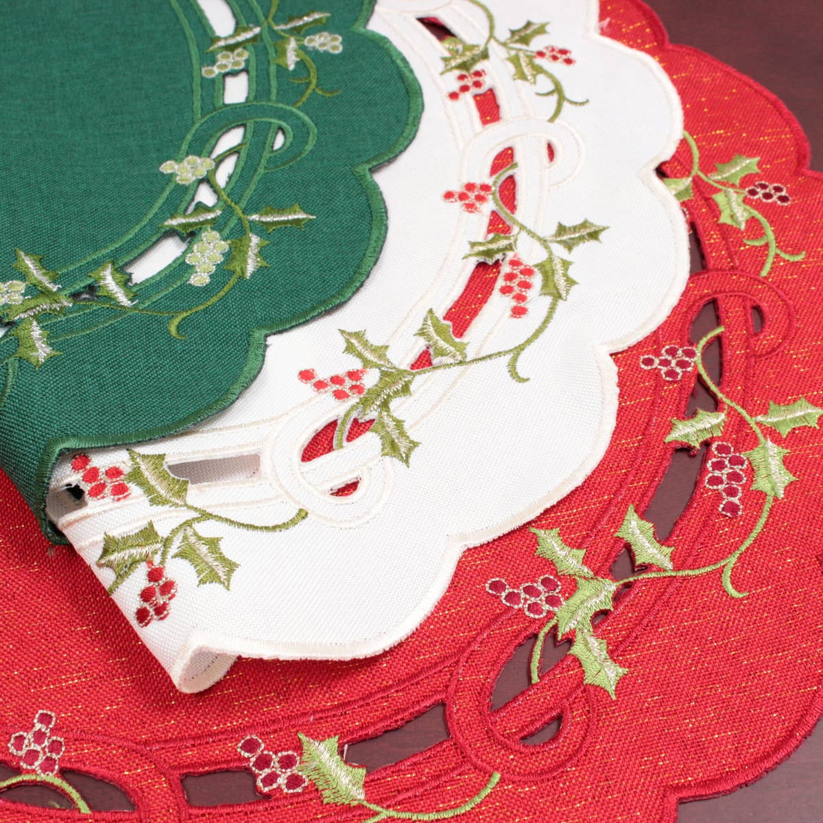 ami-brugge,アミブルージュ,レース,通販,クリスマス,ドイリー,花瓶敷,センター,刺繍