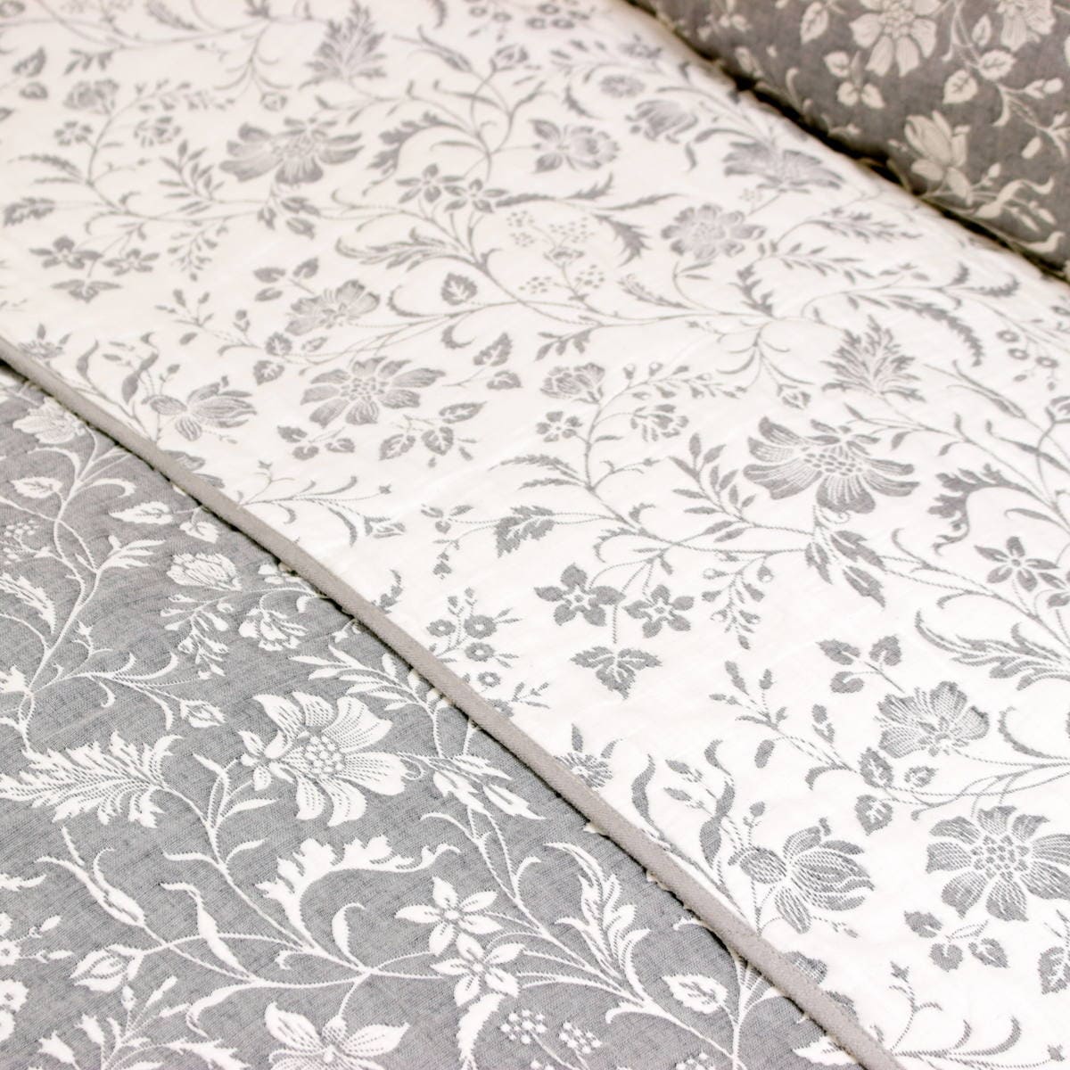 アミブルージュ,amibrugge,インテリアレース,ファブリック