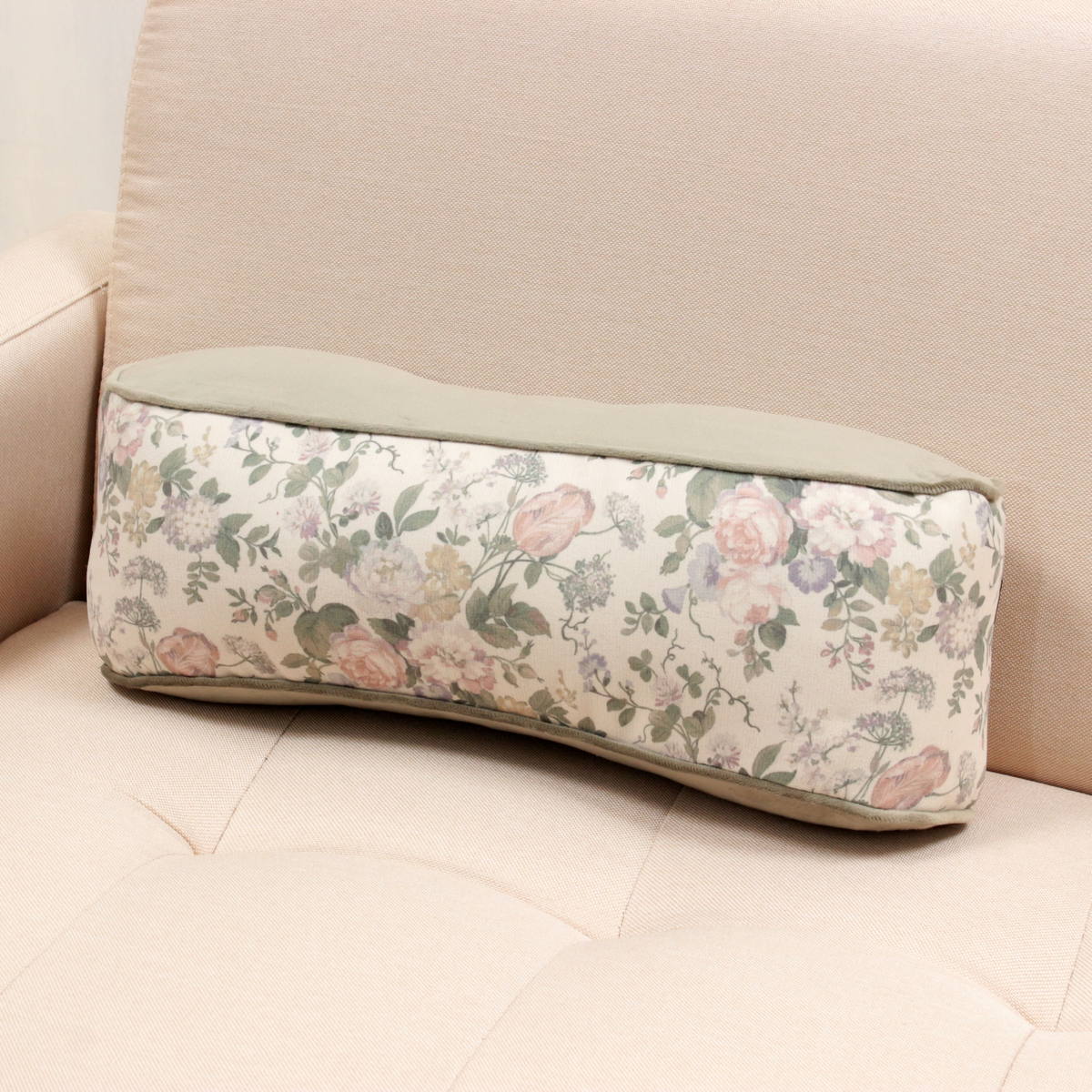 ベルール 腰当てクッション アミブルージュ,インテリア,ランチョン,ティータイム,テーブル