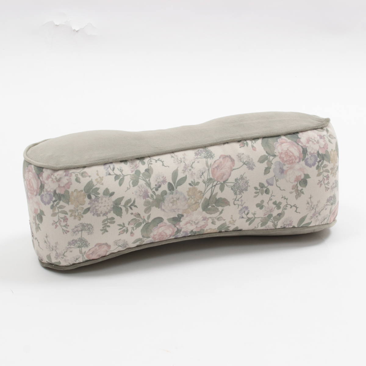 ベルールの腰当クッション,インテリアファブリック アミブルージュ,amibrugge,インテリアレース,ファブリック