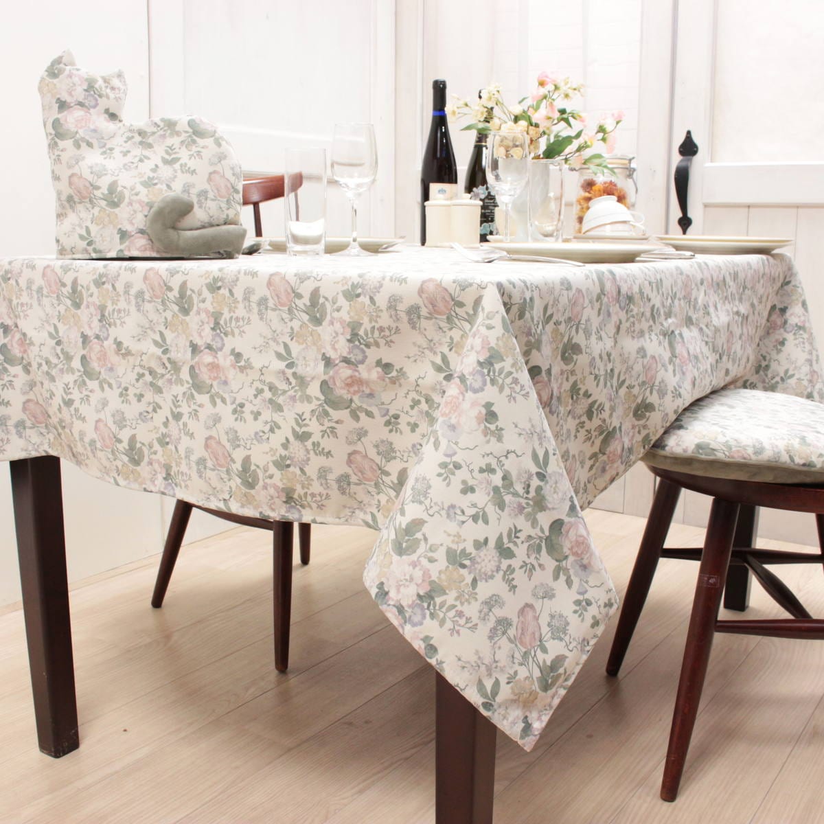 ベルール テーブルクロスの130×170 アミブルージュ,インテリア,ランチョン,テーブル