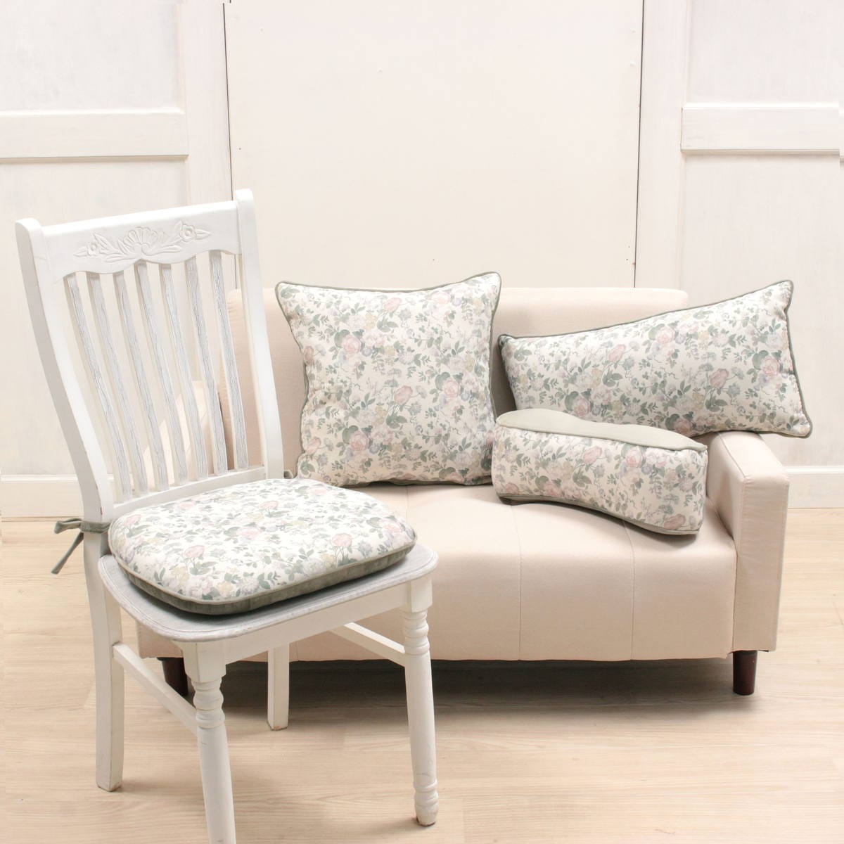 アミブルージュ,ヨーロッパ,フラワープリント,はっ水,撥水,ロータス効果