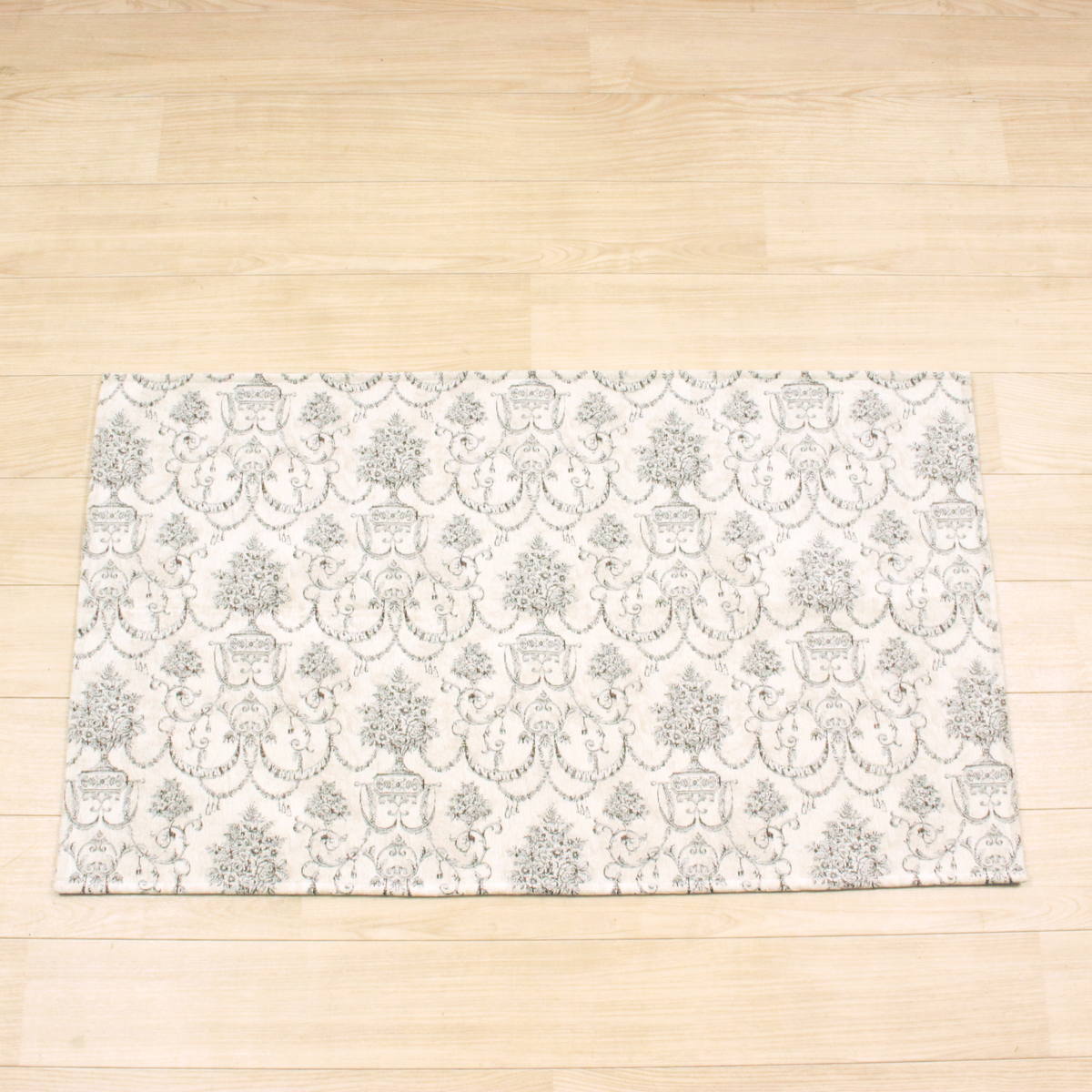 アミブルージュ,amibrugge,インテリアレース,ファブリック,マット,ポーチ,バッグ