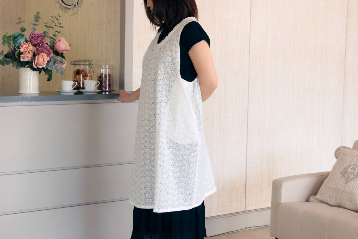Blanc casse アイレットワーク エプロンA型｜インテリアレース