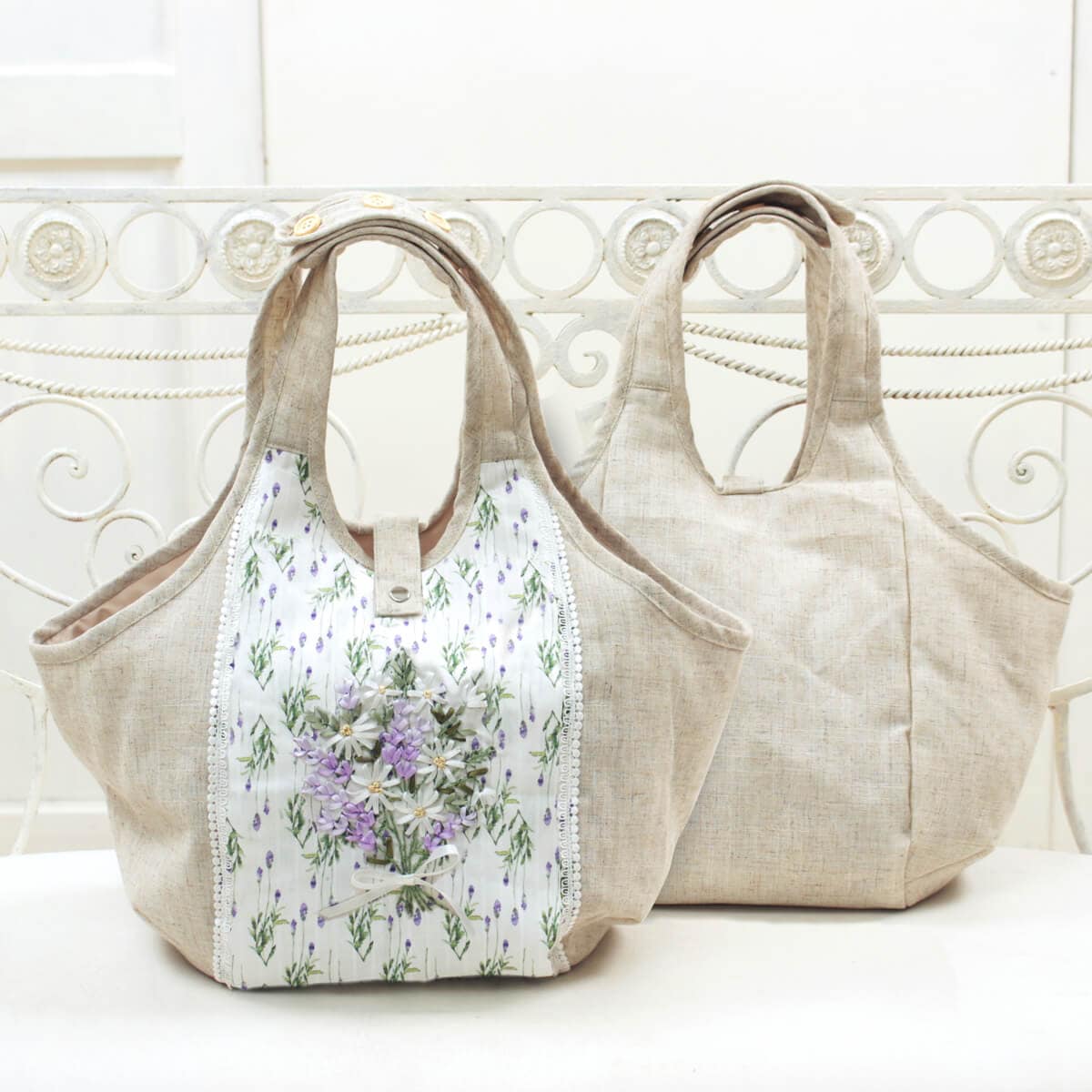 リボン刺繍 トートバッグ 約22×50×30cm [Serenity-scent] / アミ 