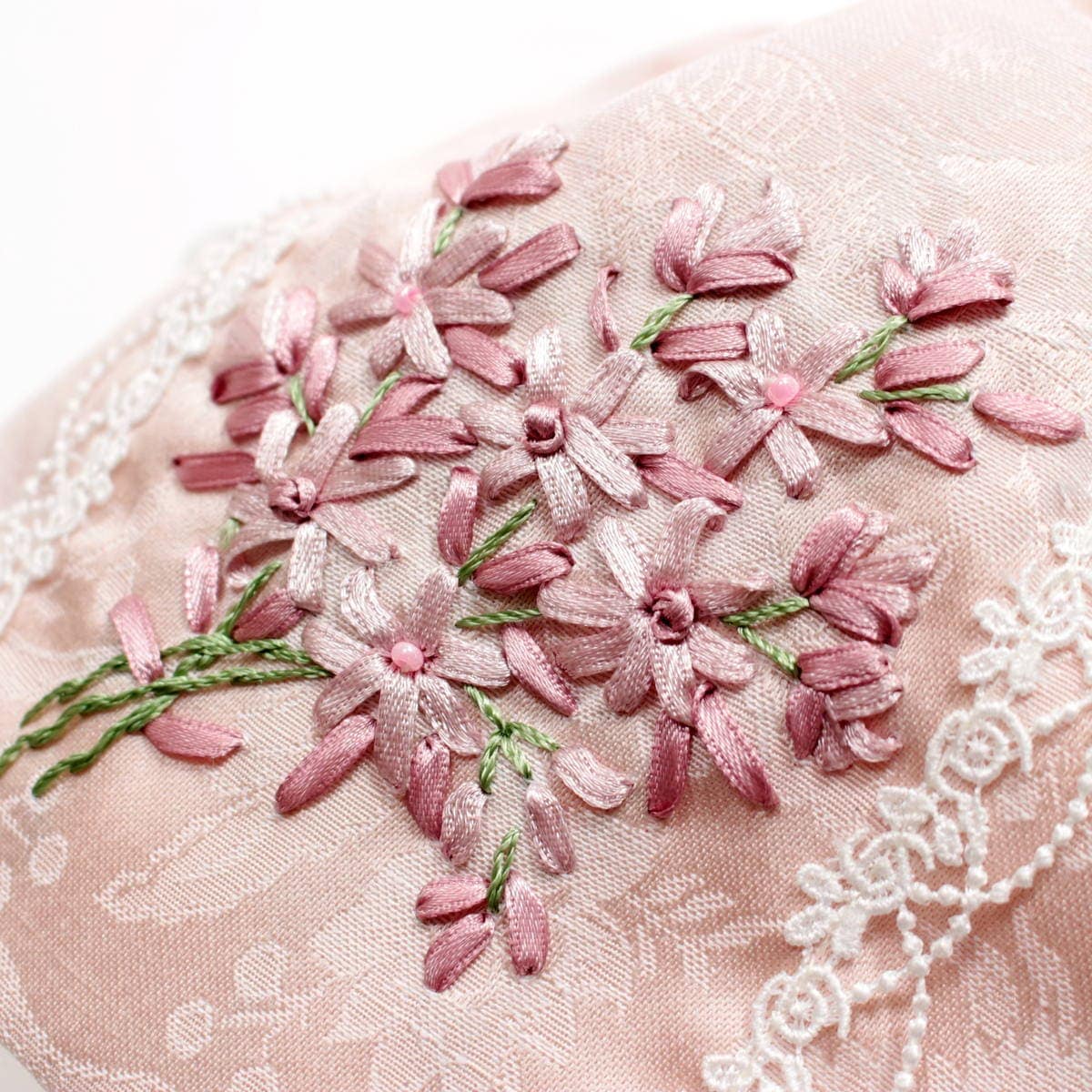 アミブルージュ,amibrugge,インテリアレース,ファブリック,ポーチ,バッグ