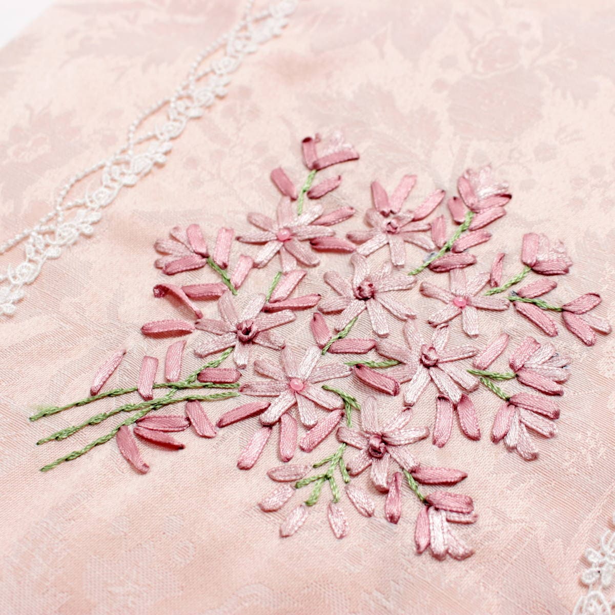 リボン刺繍 スクエアバッグ 約30×30×4cm [Florette]｜インテリアレース