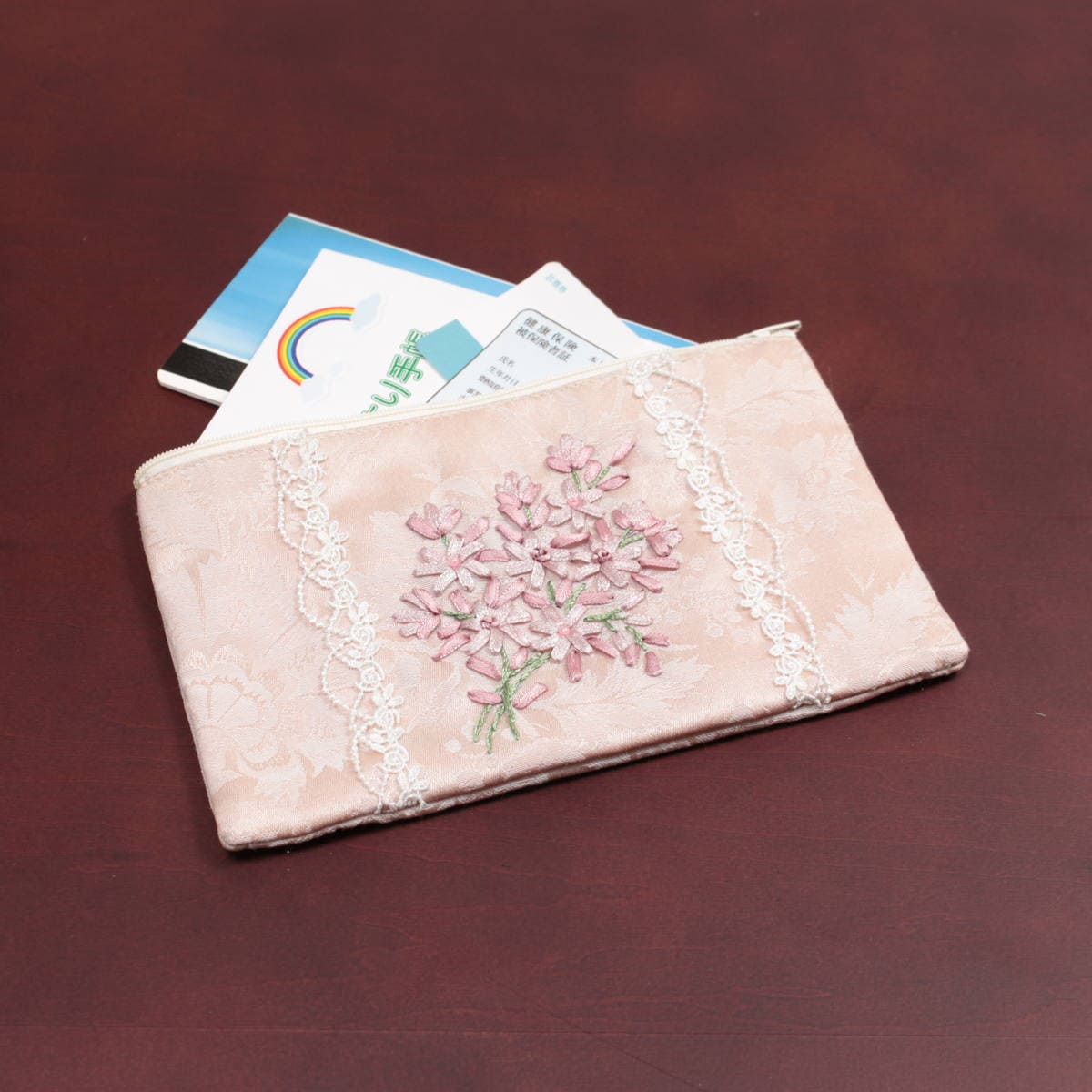 リボン刺繍 フラットポーチ 約12×20cm [Florette]｜インテリアレース