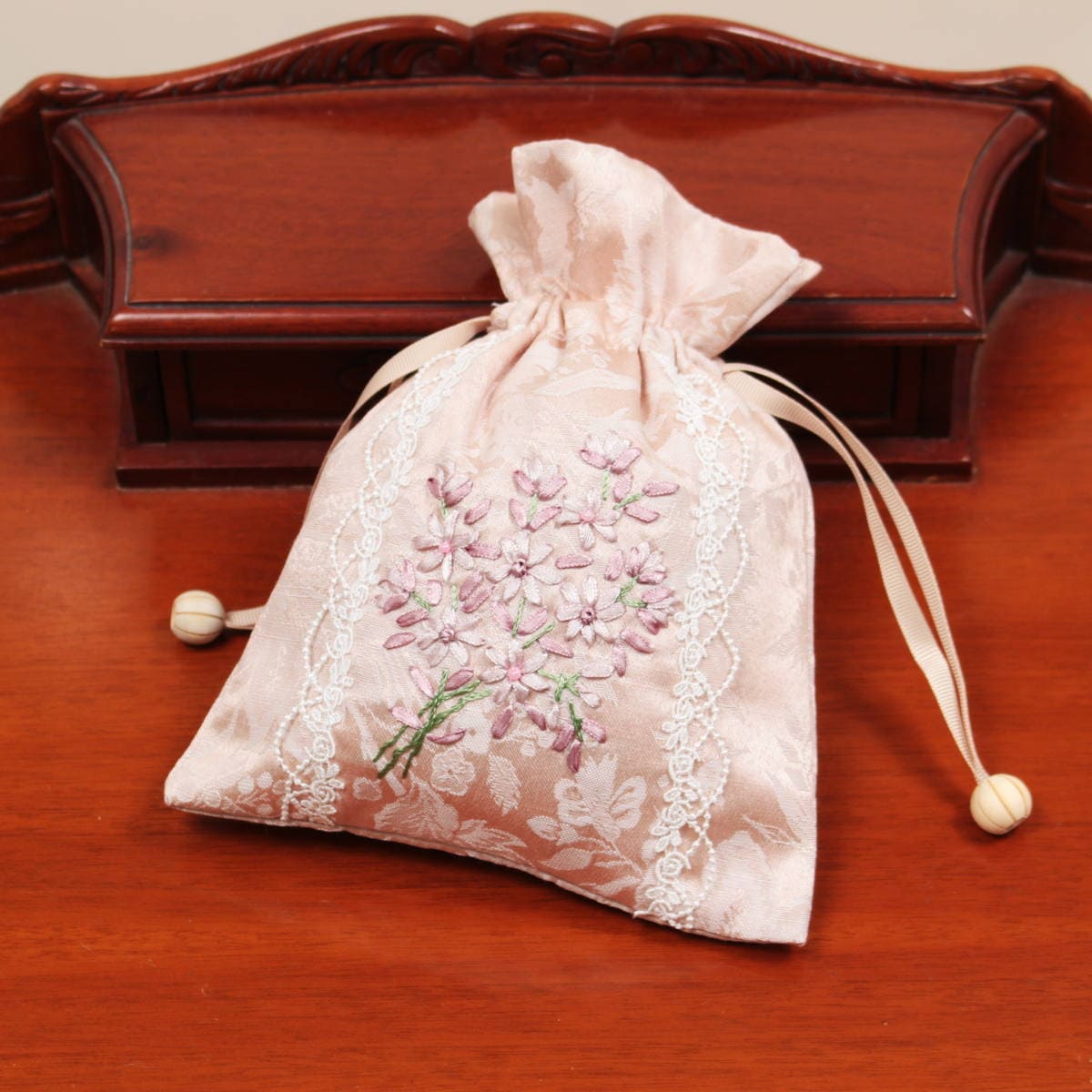 アミブルージュ,amibrugge,通販,インテリア,ファブリック,ポーチ,バッグ