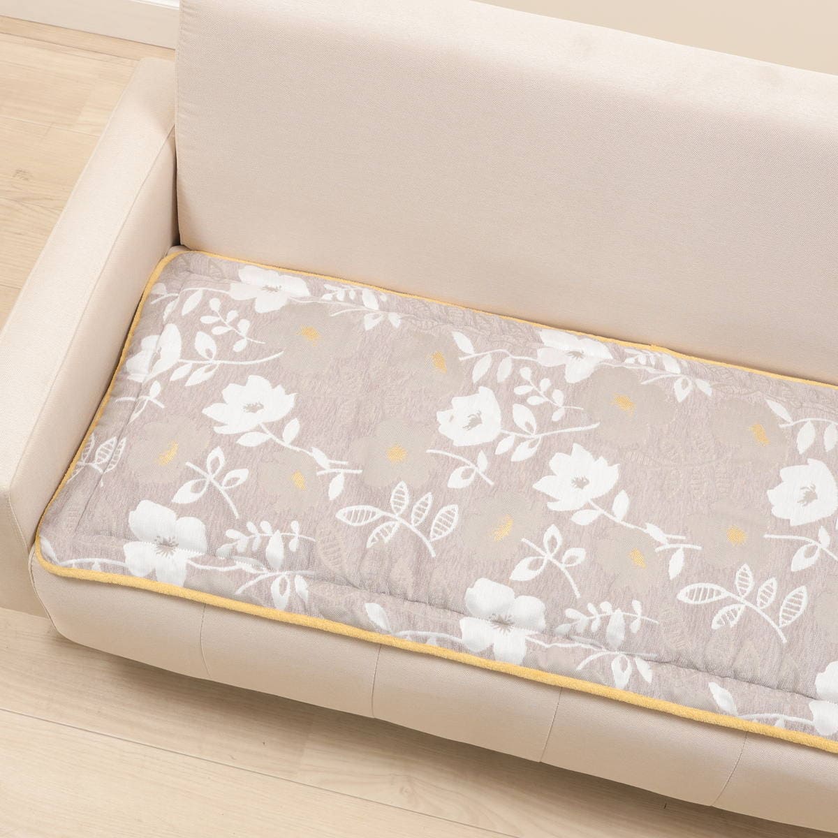 アミブルージュ,amibrugge,インテリアレース,ファブリック,マット,ポーチ,バッグ